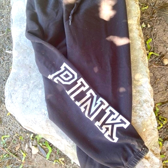 Jogging pants - Picture 1 of 1